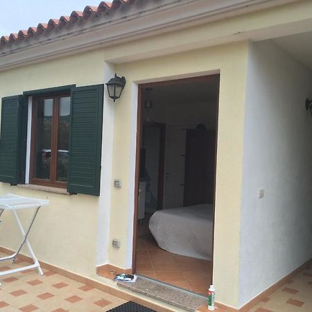 Ferienwohnung Monolocale Gallospot San Teodoro  Zimmer foto